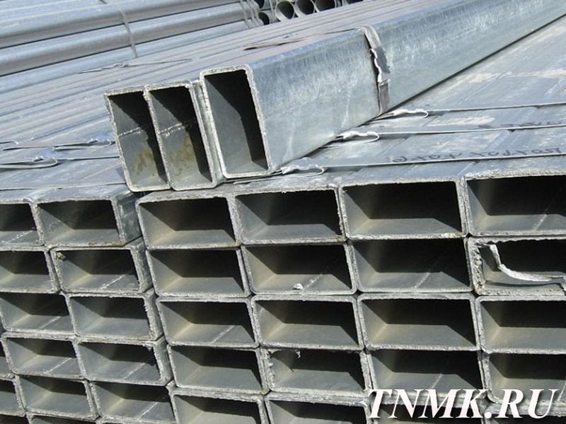 Труба профильная 40х25х1.75 мм ст. 09Г2С купить в Чебоксарах